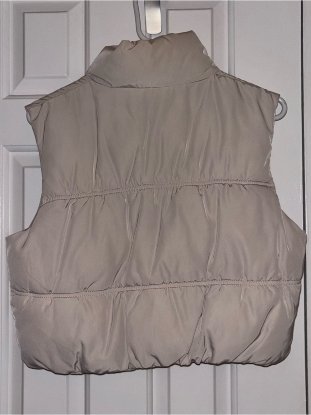 H&M Cropped Vest - Picture 10 of 10